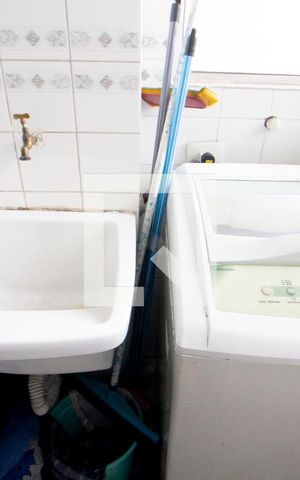 Apartamento à venda com 70m², 2 quartos e 1 vaga Apartamento à venda com 70m², 2 quartos e 1 vagaLavanderia