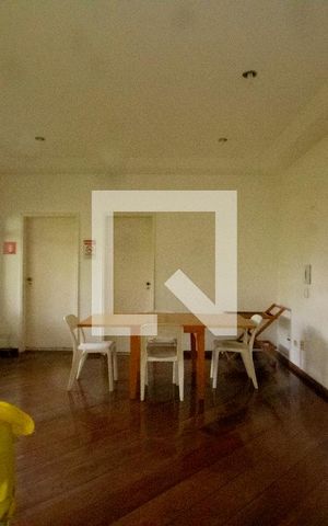 Apartamento à venda com 70m², 2 quartos e 1 vaga Apartamento à venda com 70m², 2 quartos e 1 vagaÁrea comum - Salão de festas
