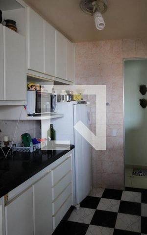 Apartamento à venda com 57m², 2 quartos e 1 vaga Apartamento à venda com 57m², 2 quartos e 1 vagaCozinha e Área de Serviço
