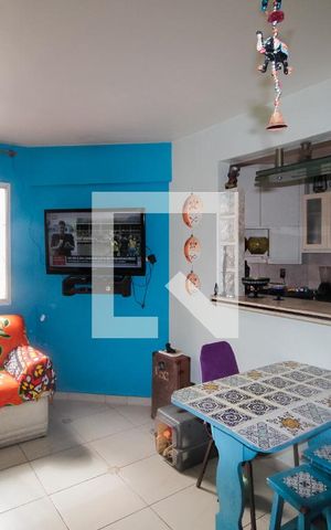 Apartamento à venda com 57m², 2 quartos e 1 vaga Apartamento à venda com 57m², 2 quartos e 1 vagaSala