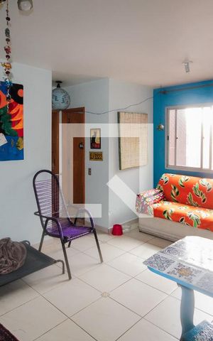 Apartamento à venda com 57m², 2 quartos e 1 vaga Apartamento à venda com 57m², 2 quartos e 1 vagaSala