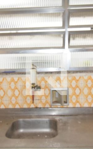 Apartamento à venda com 78m², 2 quartos e 1 vagaCozinha