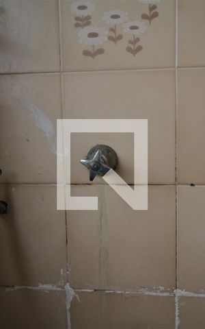Apartamento à venda com 78m², 2 quartos e 1 vagaBanheiro 