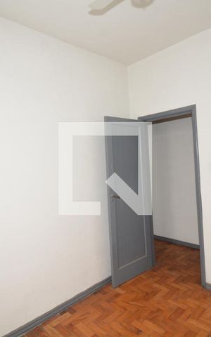 Apartamento à venda com 78m², 2 quartos e 1 vagaQuarto 2