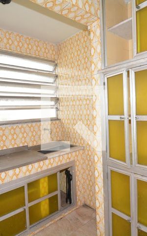Apartamento à venda com 78m², 2 quartos e 1 vagaCozinha