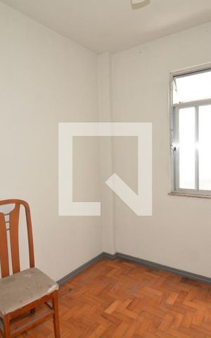 Apartamento à venda com 78m², 2 quartos e 1 vagaQuarto 2
