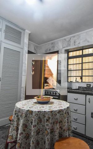 Casa para alugar com 185m², 3 quartos e 1 vagaCozinha