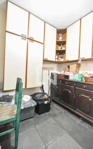 Casa para alugar com 185m², 3 quartos e 1 vagaQuarto de Serviços