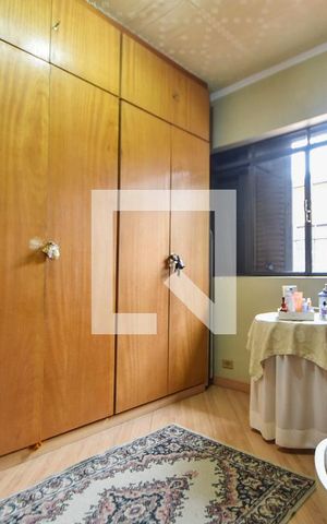 Casa para alugar com 185m², 3 quartos e 1 vagaQuarto 03