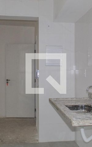 Apartamento para alugar com 52m², 2 quartos e 1 vaga Apartamento para alugar com 52m², 2 quartos e 1 vagaCozinha e Área de Serviço