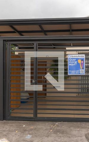 Casa à venda com 160m², 3 quartos e 1 vaga Casa à venda com 160m², 3 quartos e 1 vagaFachada e Plaquinha