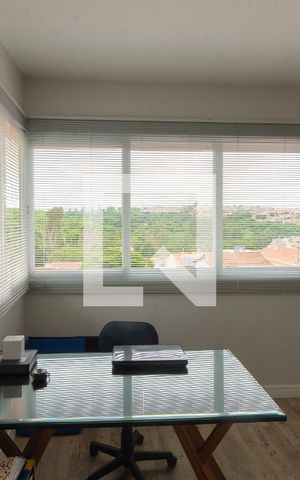 Casa à venda com 160m², 3 quartos e 1 vaga Casa à venda com 160m², 3 quartos e 1 vagaEscritório da Suíte