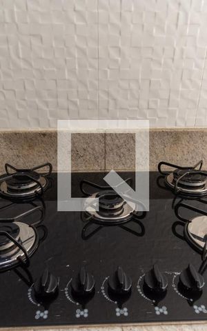 Casa à venda com 160m², 3 quartos e 1 vaga Casa à venda com 160m², 3 quartos e 1 vagaCozinha