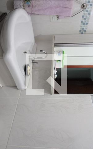 Casa à venda com 238m², 4 quartos e 11 vagasBanheiro da Suite