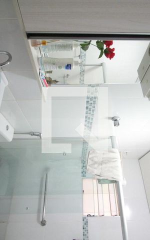 Casa à venda com 238m², 4 quartos e 11 vagasBanheiro Social