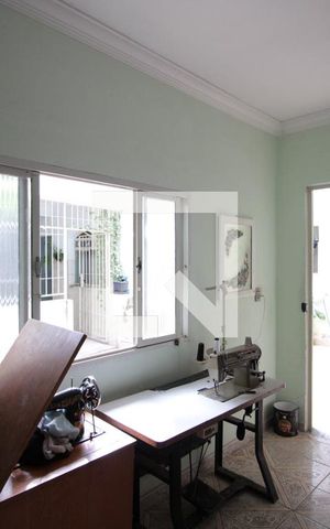 Casa à venda com 238m², 4 quartos e 11 vagasQuarto de Serviço 2