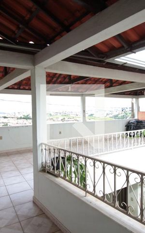 Casa à venda com 238m², 4 quartos e 11 vagasArea Gourmet