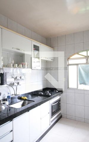 Casa à venda com 238m², 4 quartos e 11 vagasCozinha