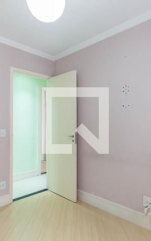 Apartamento para alugar com 95m², 3 quartos e 2 vagas Apartamento para alugar com 95m², 3 quartos e 2 vagasQuarto