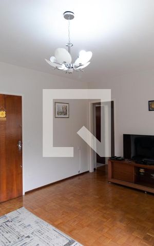 Apartamento à venda com 120m², 3 quartos e sem vaga Apartamento à venda com 120m², 3 quartos e sem vagaSalas