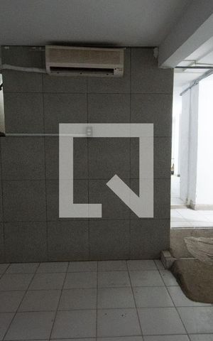 Casa à venda com 400m², 8 quartos e sem vaga Casa à venda com 400m², 8 quartos e sem vagaQuarto 2