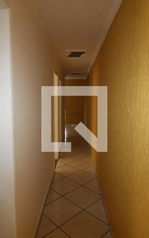Casa à venda com 110m², 2 quartos e 1 vagaCorredor