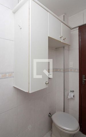Apartamento à venda com 72m², 2 quartos e sem vagaBanheiro