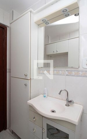 Apartamento à venda com 72m², 2 quartos e sem vagaBanheiro
