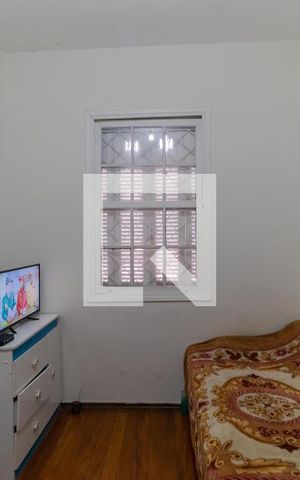 Casa à venda com 160m², 4 quartos e sem vaga Casa à venda com 160m², 4 quartos e sem vagaQuarto 02