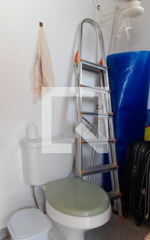 Casa para alugar com 180m², 3 quartos e 5 vagasBanheiro 02