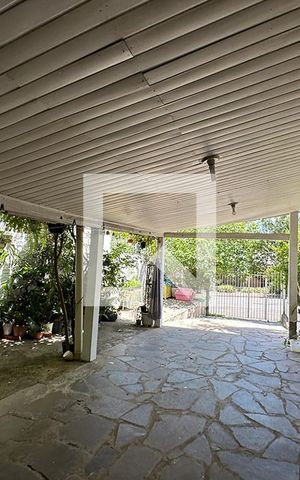 Casa à venda com 140m², 3 quartos e 2 vagasGaragem