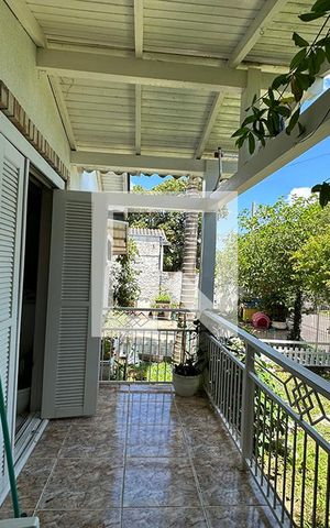 Casa à venda com 140m², 3 quartos e 2 vagasSacada da Suíte
