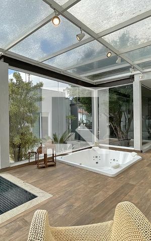 Casa à venda com 600m², 4 quartos e 4 vagas Casa à venda com 600m², 4 quartos e 4 vagasSPA