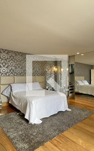 Casa à venda com 600m², 4 quartos e 4 vagas Casa à venda com 600m², 4 quartos e 4 vagasSuíte Master