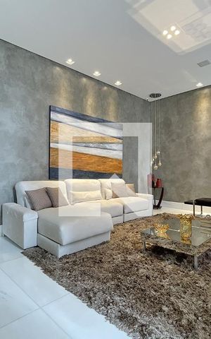 Casa à venda com 600m², 4 quartos e 4 vagas Casa à venda com 600m², 4 quartos e 4 vagasSala de estar
