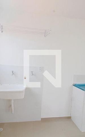 Studio para alugar com 43m², 1 quarto e sem vaga Studio para alugar com 43m², 1 quarto e sem vagaCozinha e Área de Serviço