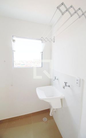 Studio para alugar com 43m², 1 quarto e sem vaga Studio para alugar com 43m², 1 quarto e sem vagaCozinha e Área de Serviço