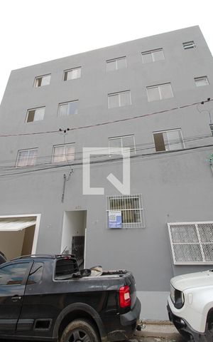 Studio para alugar com 43m², 1 quarto e sem vaga Studio para alugar com 43m², 1 quarto e sem vagaFachada