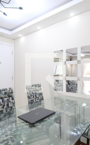 Apartamento à venda com 77m², 3 quartos e 1 vagaSala