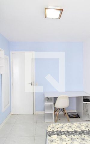 Apartamento à venda com 77m², 3 quartos e 1 vagaQuarto 2