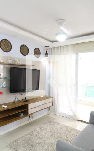 Apartamento à venda com 77m², 3 quartos e 1 vagaSala