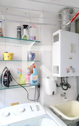 Apartamento à venda com 77m², 3 quartos e 1 vagaÁrea de Serviço