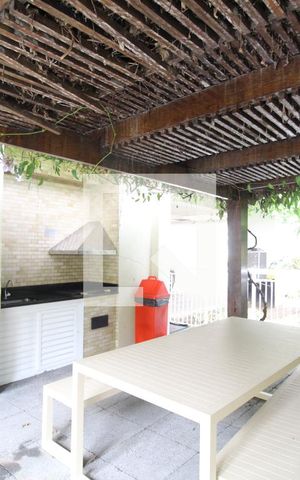 Apartamento à venda com 77m², 3 quartos e 1 vagaChurrasqueira
