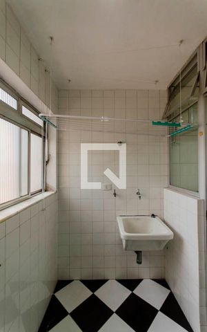 Apartamento à venda com 72m², 3 quartos e 1 vaga Apartamento à venda com 72m², 3 quartos e 1 vagaÁrea de Serviço