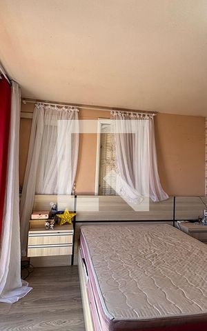 Casa à venda com 270m², 3 quartos e 2 vagasquarto 2