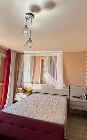 Casa à venda com 270m², 3 quartos e 2 vagasquarto 2