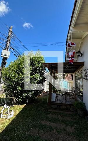 Casa à venda com 270m², 3 quartos e 2 vagasQuintal