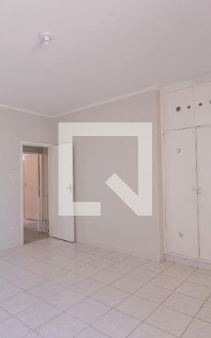 Casa à venda com 100m², 2 quartos e sem vaga Casa à venda com 100m², 2 quartos e sem vagaQuarto 1