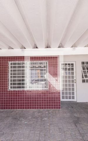 Casa à venda com 100m², 2 quartos e sem vaga Casa à venda com 100m², 2 quartos e sem vagaGaragem