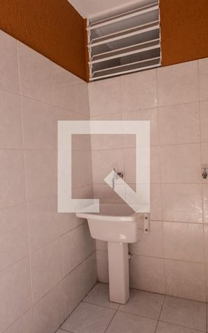 Casa à venda com 100m², 2 quartos e sem vaga Casa à venda com 100m², 2 quartos e sem vagaÁrea de Serviço
